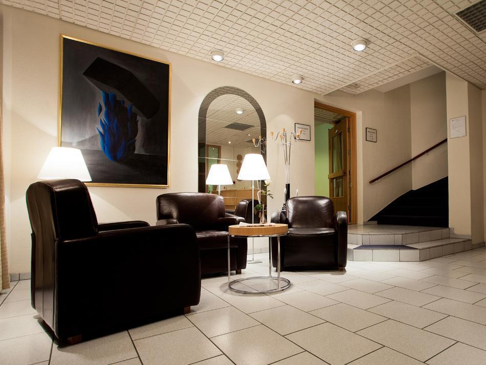 Hotel Nordurland By Keahotels Akureyri Bagian luar foto