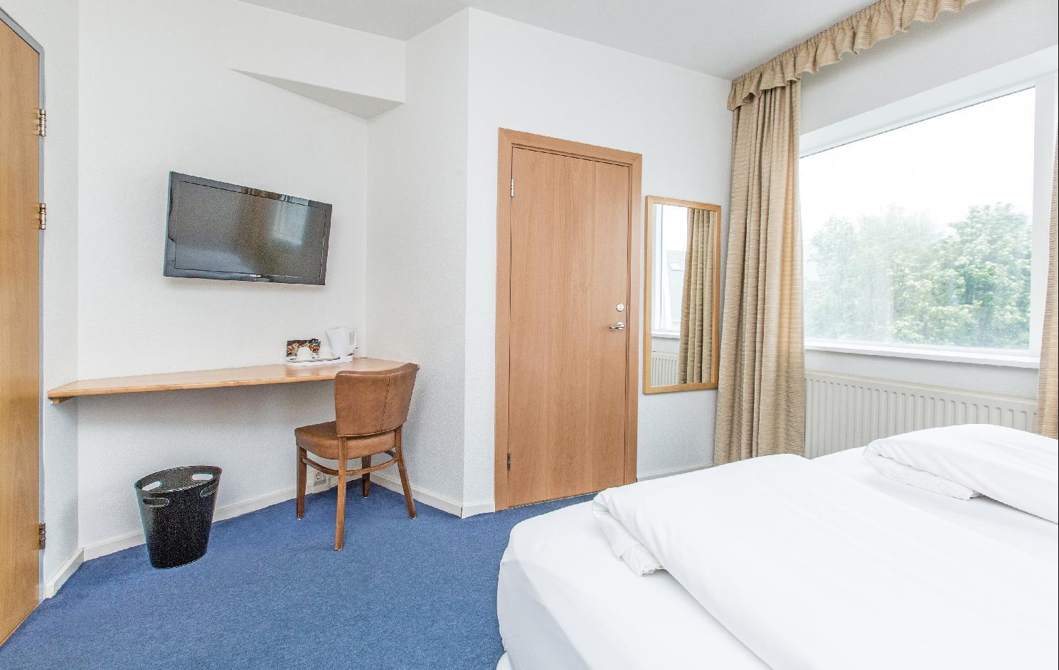 Hotel Nordurland By Keahotels Akureyri Bagian luar foto