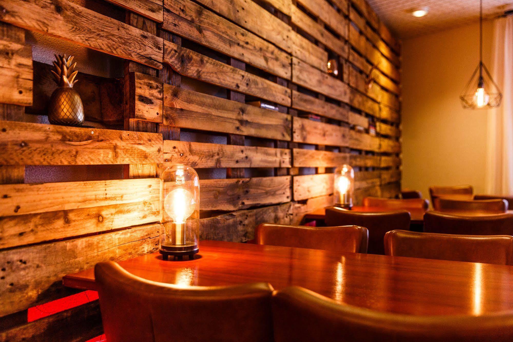 Hotel Nordurland By Keahotels Akureyri Bagian luar foto